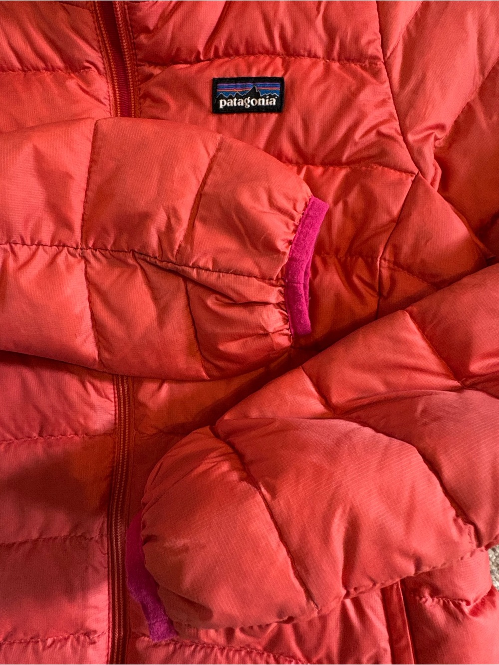 Patagonia down jacket S(8) - Picture 4 of 4